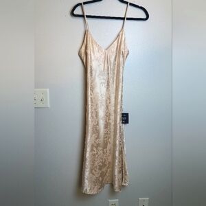 NWT Lulu's Satin Jacquard Slip Dress Size XS